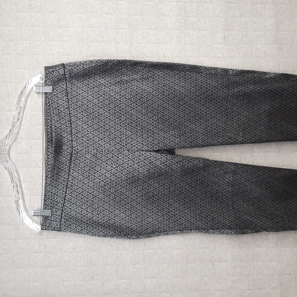 Chico's Geometric Pattern Ankle Pants - image 1